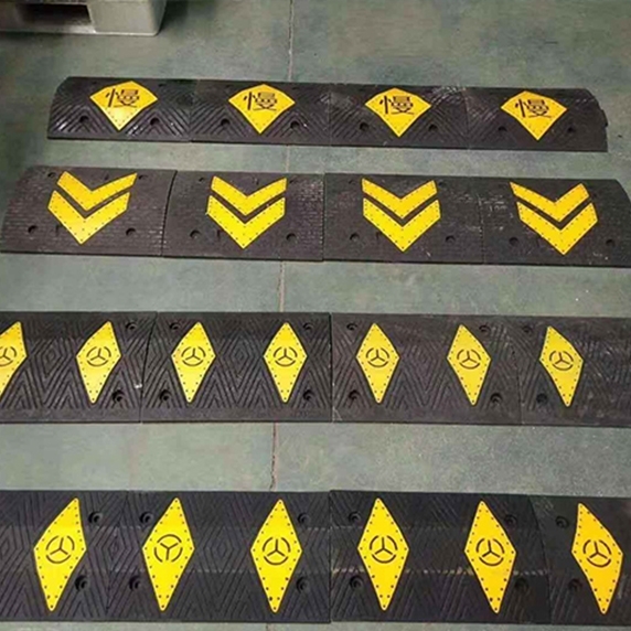 鄂尔多斯鄂尔多斯减速带,减速带厂家,郑州减速带